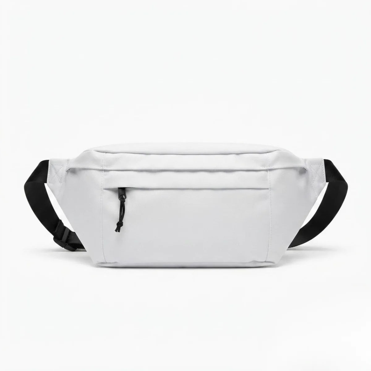 Vue du sac banane à langer grand format en coloris blanc cassé, présentation frontale sur fond blanc.